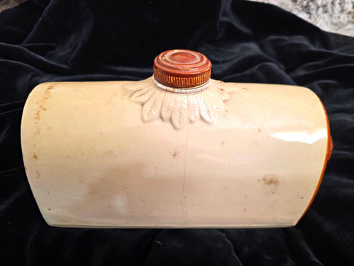 Vintage cream ceramic hot - cream,