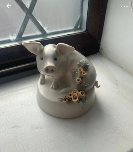 Chessell pottery pig excellent - chessell,