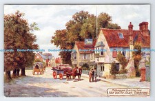 R777416 Godstone The White