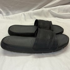 Nike Men's Size 11 Benassi