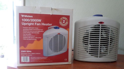 Wickes 1000 2000w upright fan - wickes,