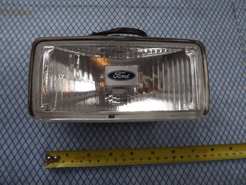 Vintage ford oben fog spot - fog, /