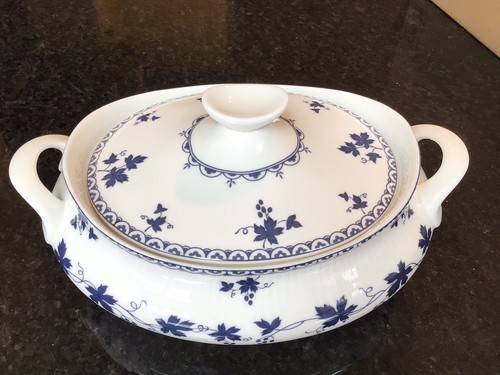 Royal doulton ribbed - doulton, blue
