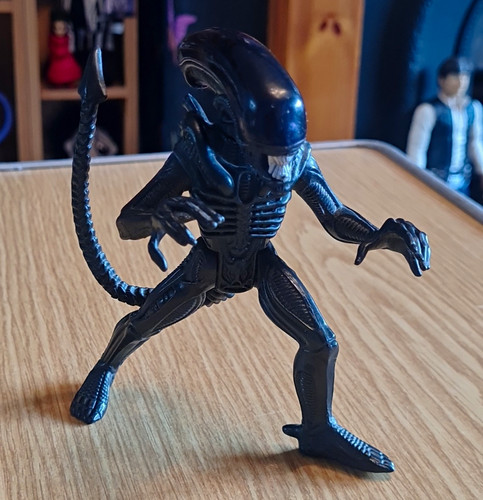 Xenomorph alien film black - alien,