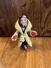 Disney Cruella de Ville Figure, 101 Dalmations