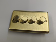 Volex Crabtree 250 Watt 4 Gang