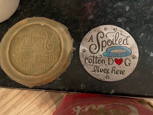 Rubber latex mould plaque - ,