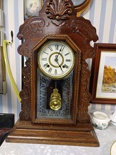 Antique Gingerbread Clock In Good Condition And Working Order 