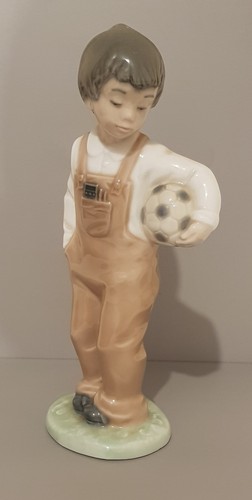 Collectable nao by lladro - collectable,
