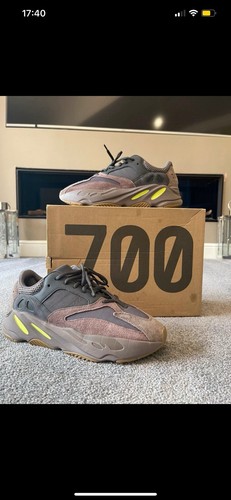Size adidas yeezy boost - 10,