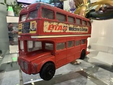 CORGI Routemaster London Bus Diecast Model Route 11 Liverpool Street