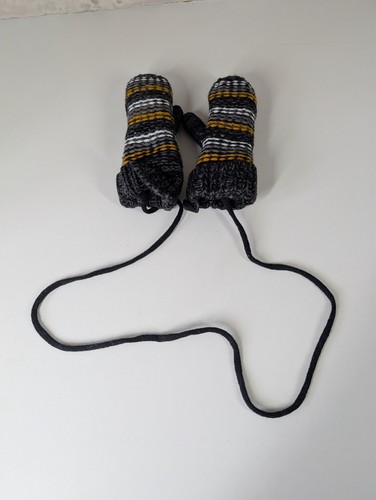 Hand knitted mittens - mittens, a