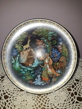 Russian Scene Collectible