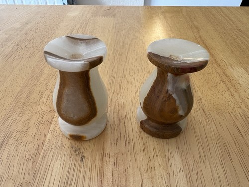 Pair onyx stands - pair,