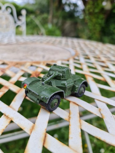 Dinky daimler armoured - daimler, car