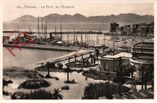 Picture Postcard:-Cannes, Le Port Et L'Esterel