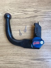 Witter Detachable Tow Bar Swan