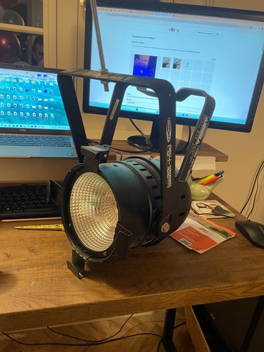 Showtec par cob - uv, 100w