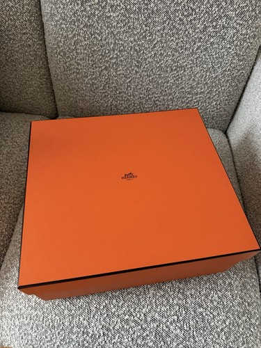 Authentic hermès orange box - orange,