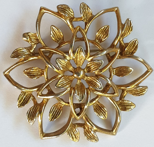 Vintage gold tone metal sarah - vintage,