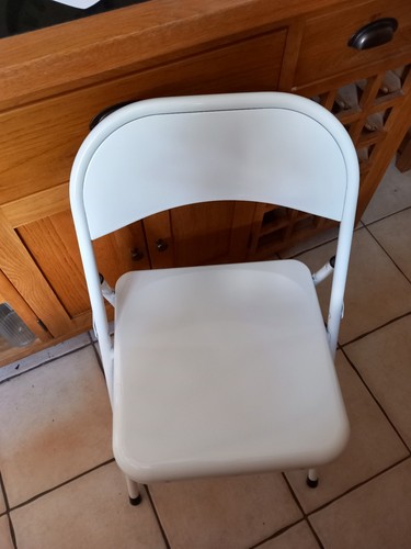 Habitat macadam chair
