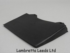 CASA LAMBRETTA BLACK REAR