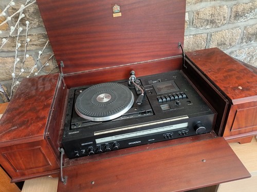 Dynatron record player - dynatron, spares