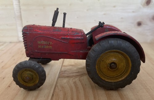 Dinky toys massey harris - no.massey,