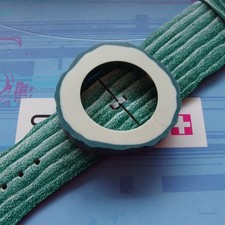 Swatch  39mm POP Watch