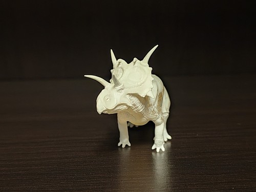 Scale styracosaurus - 1/72,