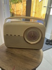 Vintage 1950s Bush Radio Cream