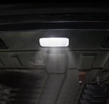 E61 5 Series Estate 04-10 Xenon Cool White Interior LED Boot Light Bulb Lighting