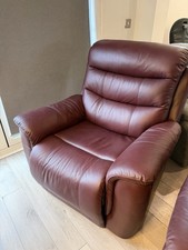 La Z Boy Sheridan Wine Leather Power Recliner Armchair - Ex-display with tags