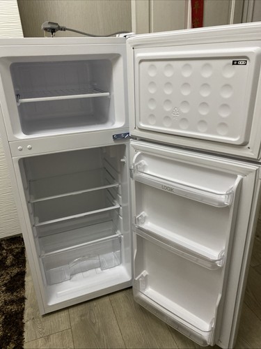 Logik l50tw23 white fridge - logik,
