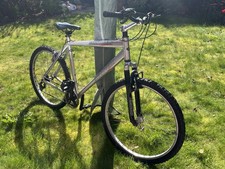 Landrover Santiago Mountain