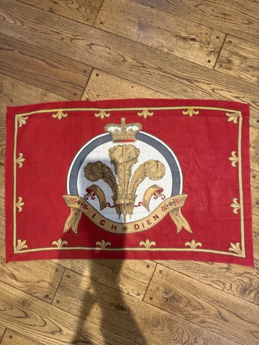 Antique ich dein - royal, flag