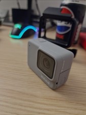 GoPro HERO7 Waterproof Digital