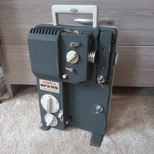 Vintage yashica 8p3 - vintage,