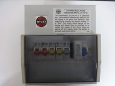 Wylex  Metal Clad 6-Way Consumer Unit with 100A Main Switch + 5 RCD's