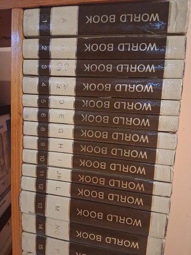 World book encyclopedia - world, encyclopedia's