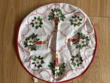Vintage Round Christmas Centre