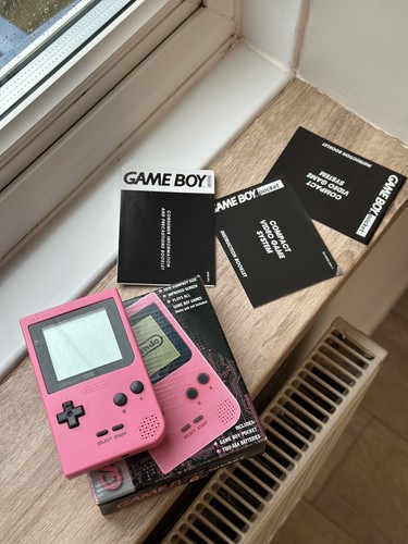 Original nintendo gameboy - nintendo,