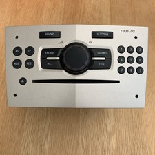 VAUXHALL CORSA ORIGINAL CAR RADIO STEREO CD PLAYER CD 30 MP3