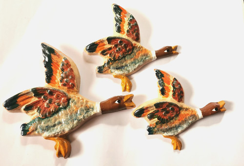 Flying ducks plaster - , wall