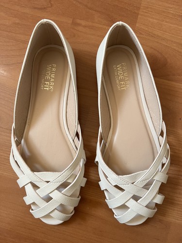 Cream wide fit - fit, s: