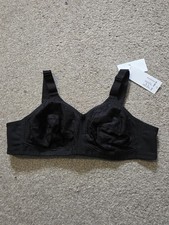 Triumph Doreen Bra.  brand