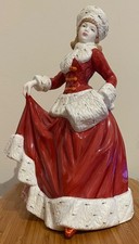 ROYAL DOULTON Figurine HN 4853