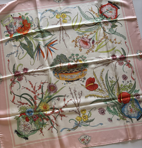 Vtg gucci silk scarf - vtg,