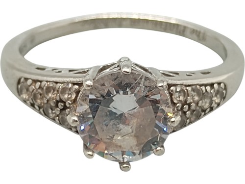 Platinum jubilee princess ring - platinum,