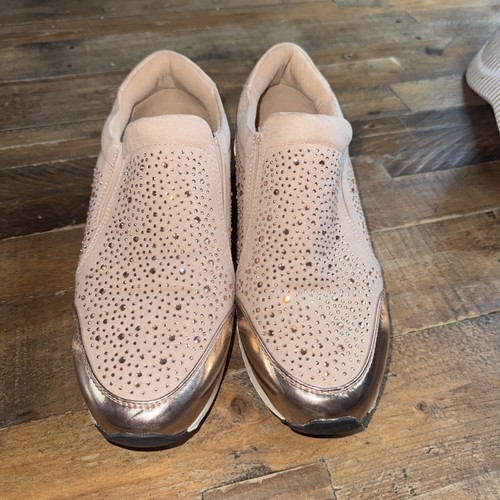 Brand new carvela ladies beige - brand,